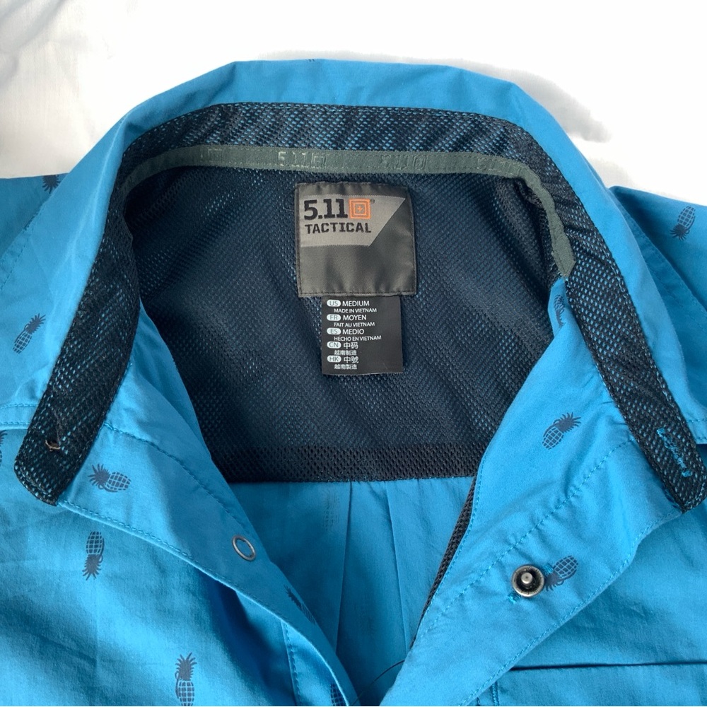 SOLD. 40% off 5.11 Tactical, Men’s Five-O Covert Shirt NWT, Size M - Picture 4 of 7
